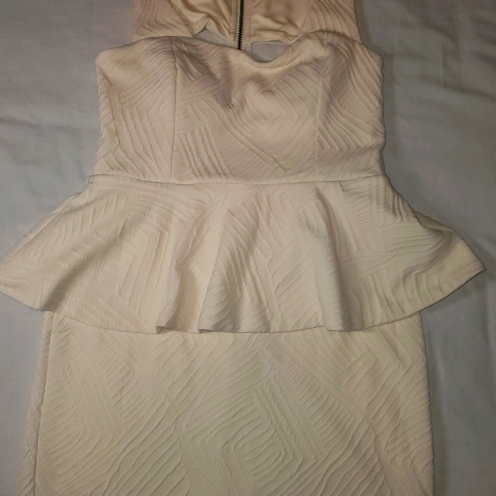 CASUAL DRESS